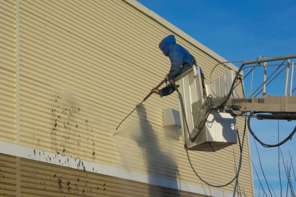 Cladding Cleaning in Thousand Oaks