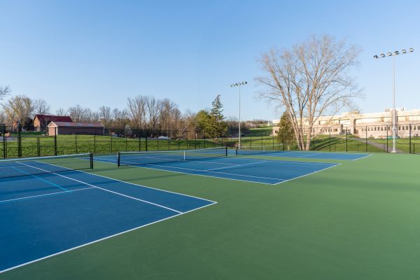 Tennis Court Cleaning in Thousand Oaks