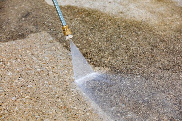Driveway Pressure Cleaning in Thousand Oaks
