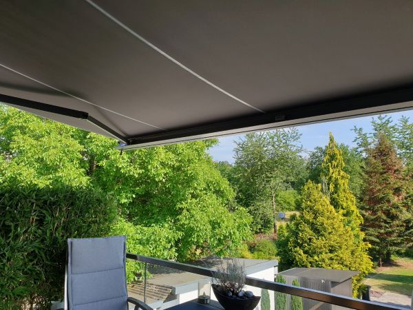Fabric Awning Cleaning in Thousand Oaks