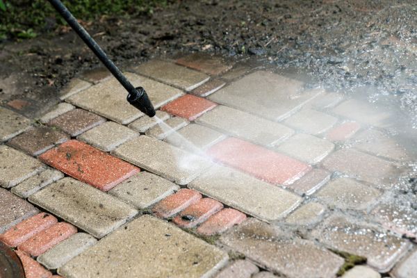 Paver Patio Cleaning in Thousand Oaks
