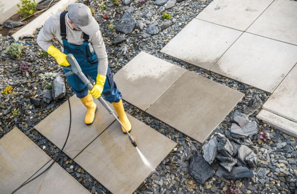 Concrete Surface Washing in Thousand Oaks