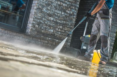Expert Powerwashing Technique